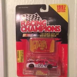 1997 Preview Edition Bill Elliott 1/64 Scale car